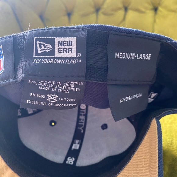 St. Louis Rams Cap - Picture 7 of 9